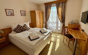 Wellness Hotel Zlata Lipa